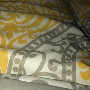 Meet your Posher, Latasha